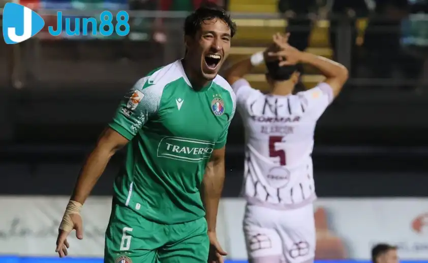 Italiano được đánh giá vượt trội so với Nublense Italiano được đánh giá vượt trội so với Nublense